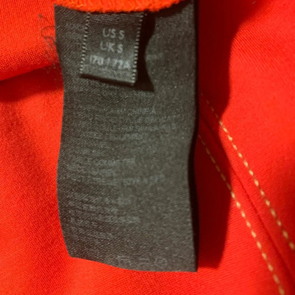 ANTHROPOLOGIE The Essential Cropped Flare‎ Trousers in Red - Picture 9 of 11